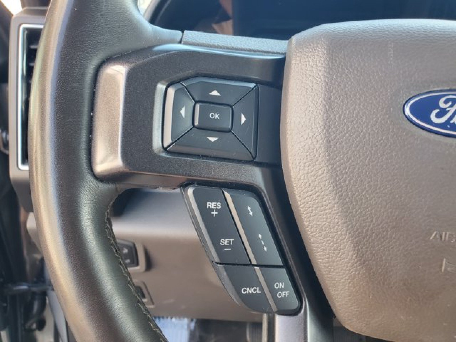 Certified 2021 Ford Expedition Max Limited RWD image 18