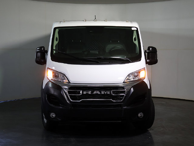 Used 2025 RAM ProMaster 2500 w/ U-Haul Equipment Group FWD image 9