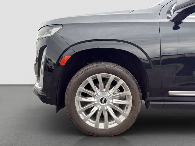Used 2024 Cadillac Escalade Premium Luxury w/ Performance Package AWD/4WD image 20