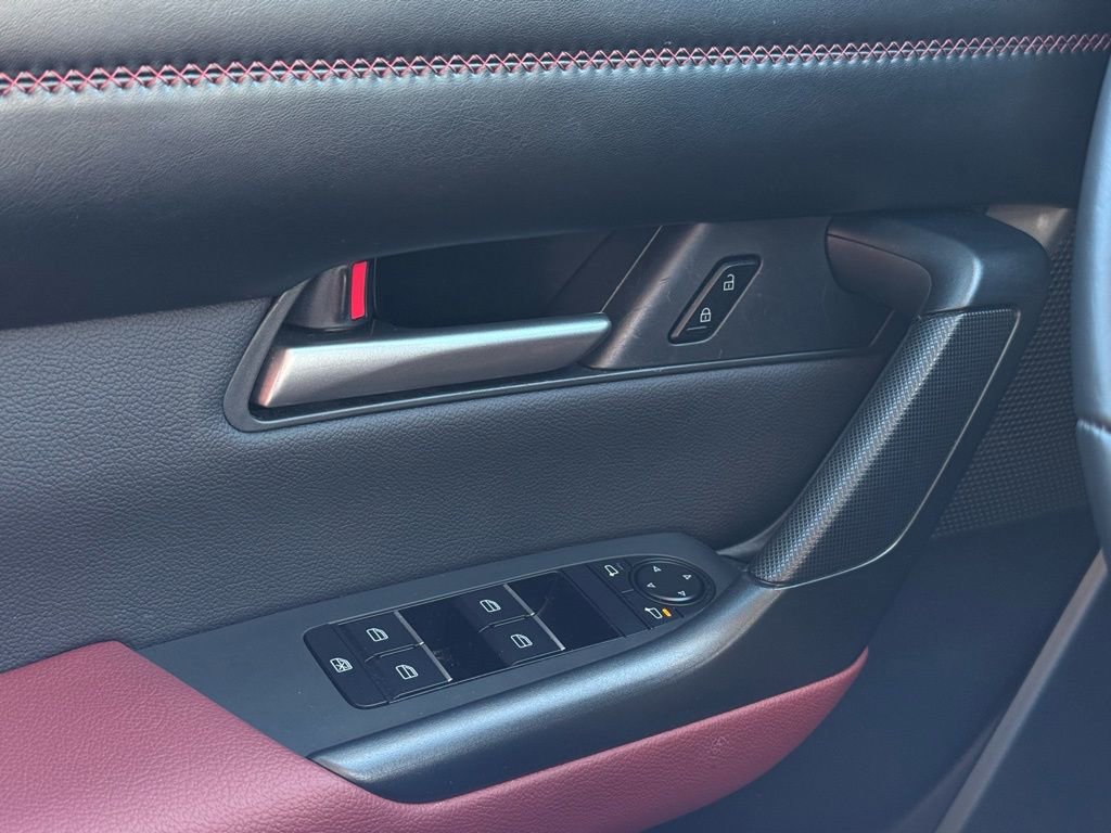 Used 2025 MAZDA CX-50 AWD 2.5 Hybrid w/ Premium Pkg image 19