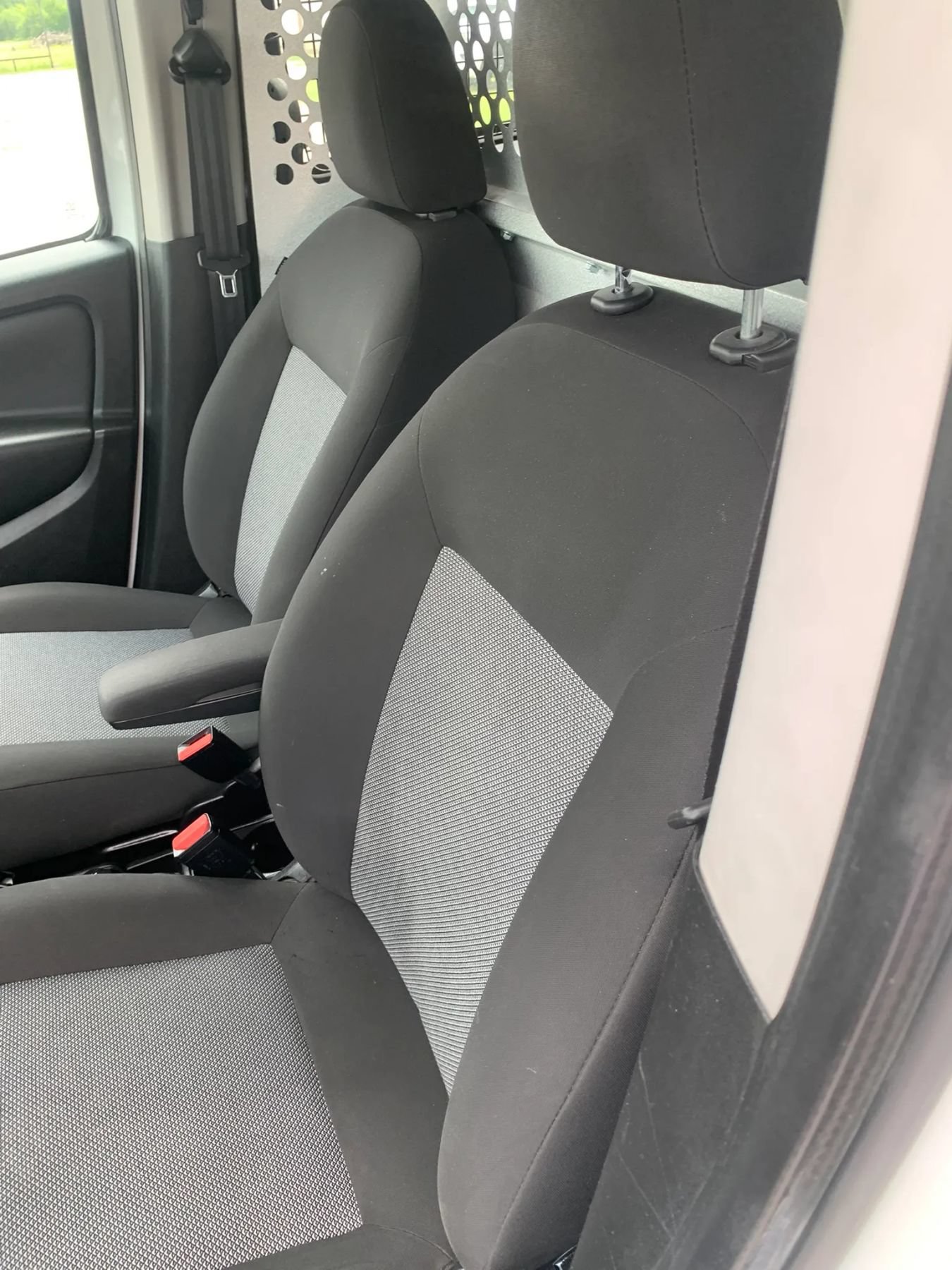 Used 2018 RAM ProMaster City Tradesman FWD image 11