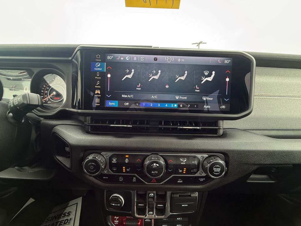 Used 2024 Jeep Wrangler Willys image 23