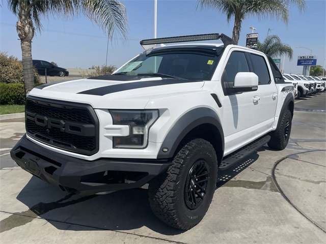 Used 2019 Ford F150 Raptor w/ Equipment Group 802A Luxury image 4