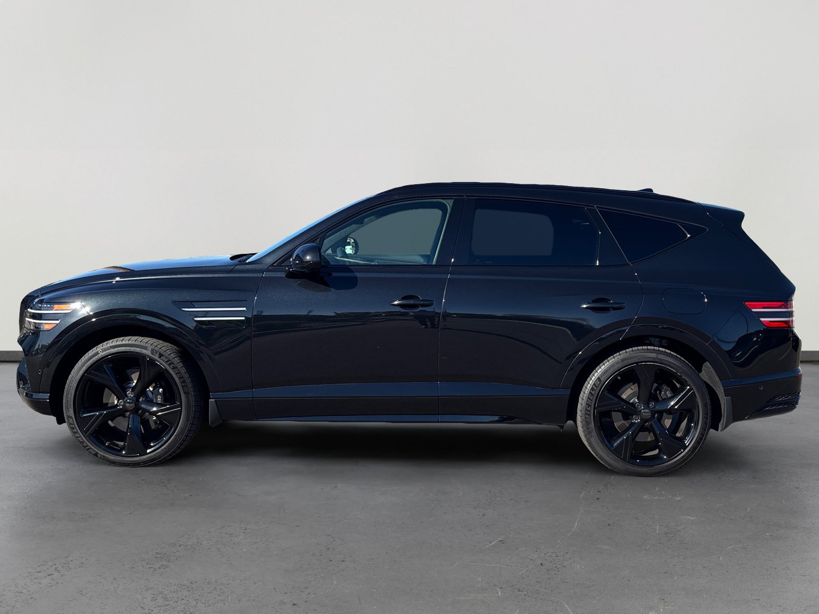 Used 2026 Genesis GV80 3.5T Prestige AWD/4WD image 2
