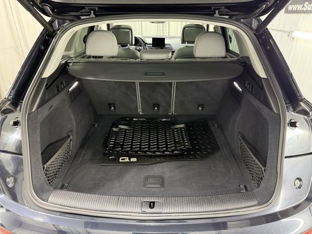 Used 2020 Audi Q5 2.0T Premium w/ Convenience Package image 9