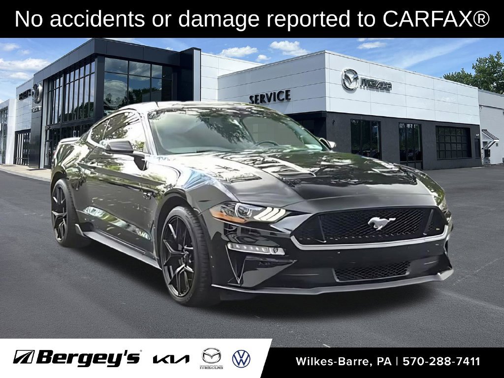 Used 2020 Ford Mustang GT RWD image 2