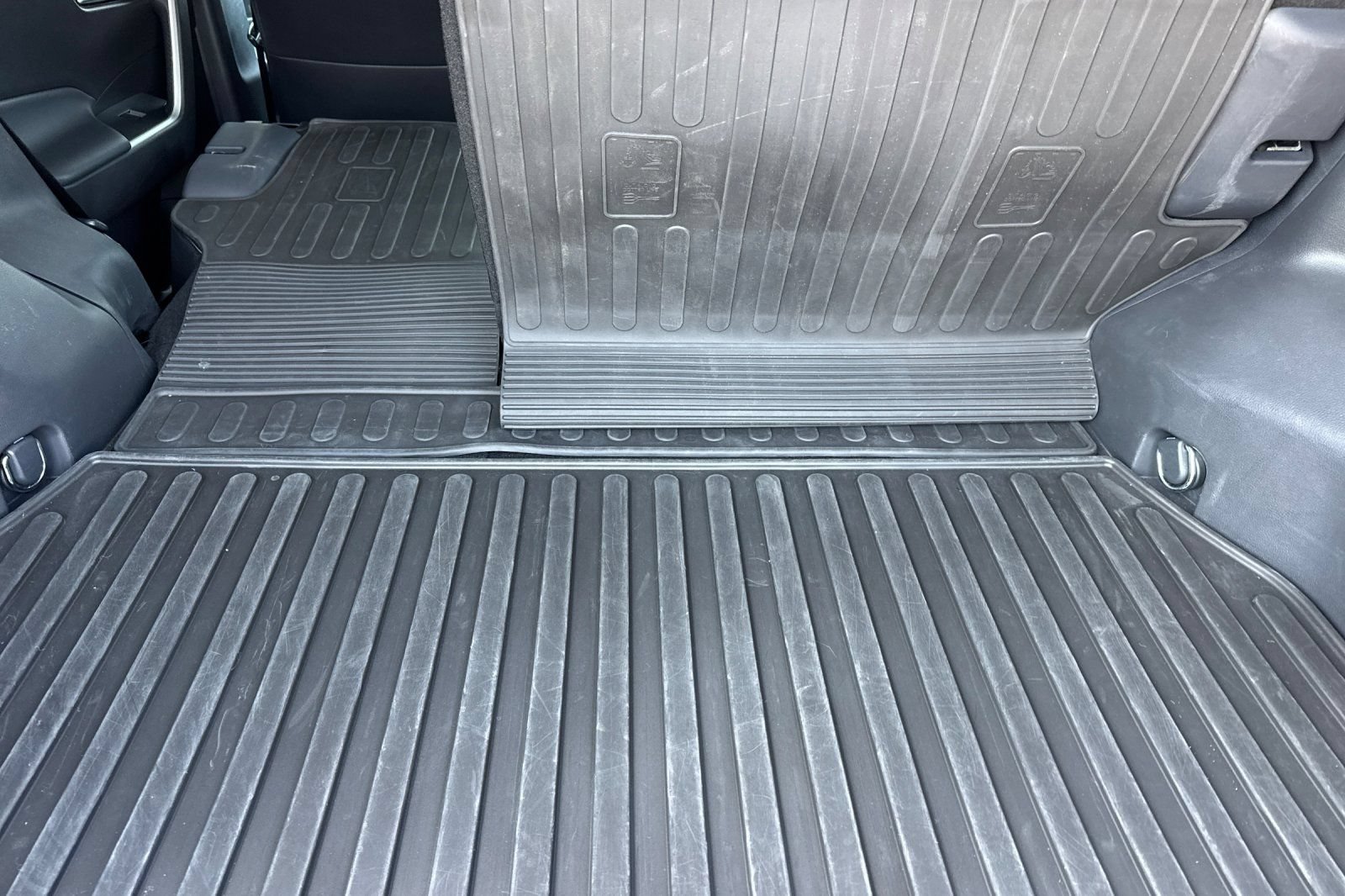 Certified 2024 Toyota RAV4 XLE Premium FWD image 21