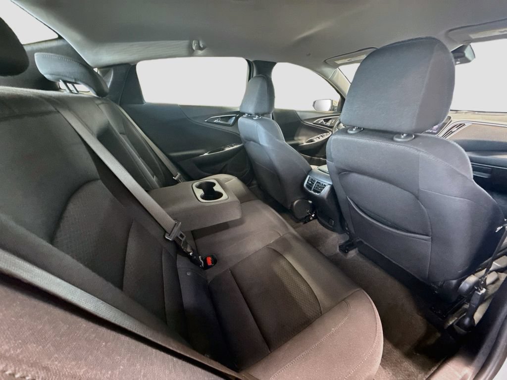 Used 2025 Chevrolet Malibu LT FWD image 26