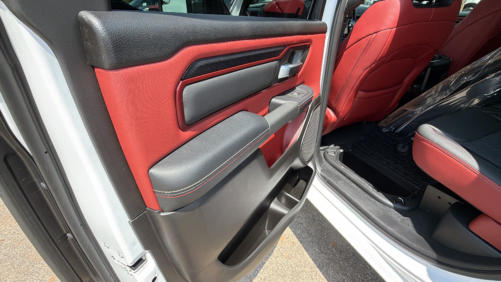New 2027 RAM 1500 Rebel w/ Rebel Level 1 Equipment Group AWD/4WD image 18