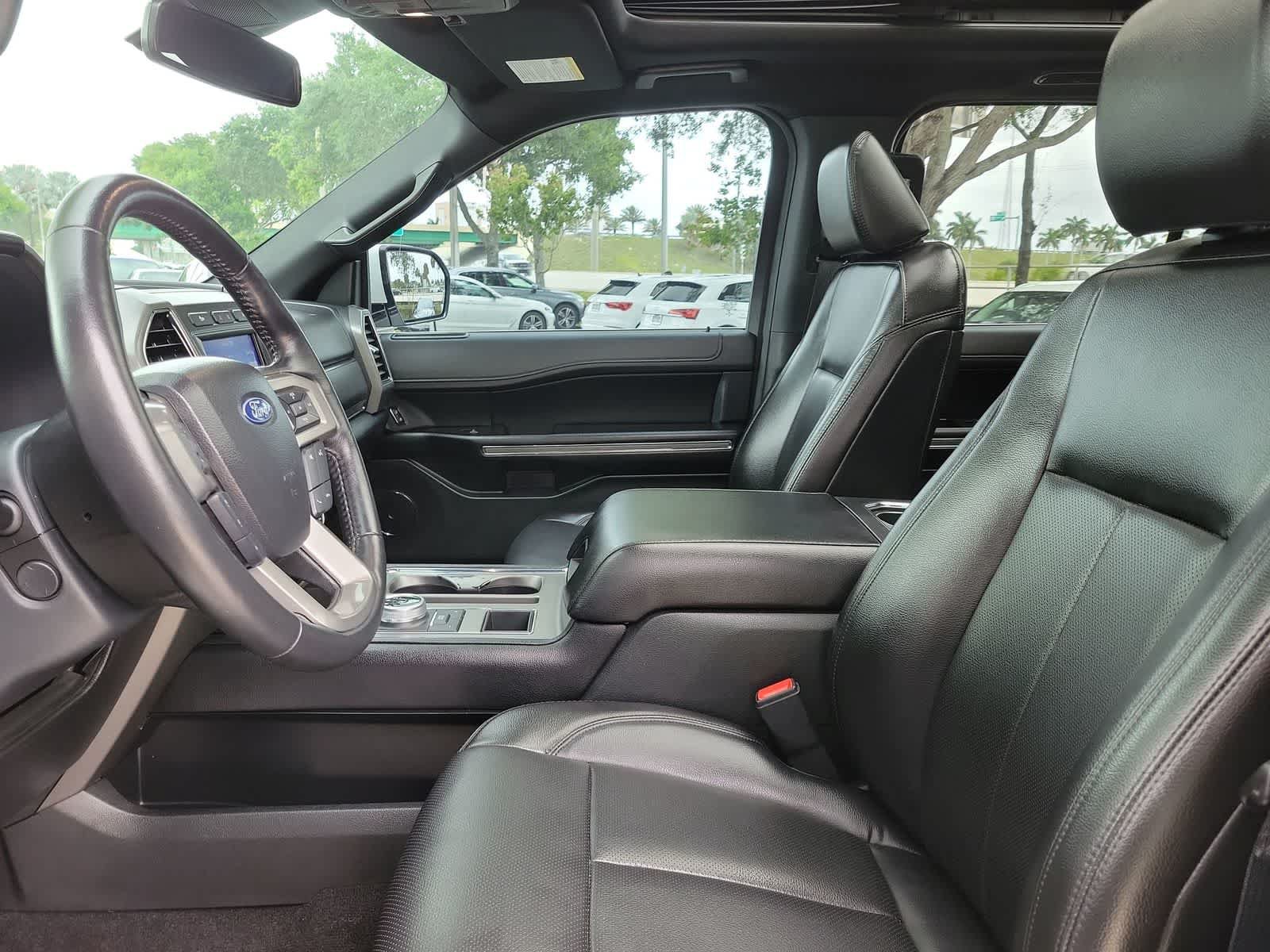Used 2021 Ford Expedition XLT RWD image 19