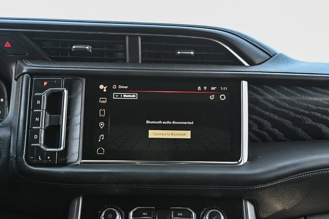 Used 2023 GMC Yukon XL Denali w/ Advanced Technology Package image 14