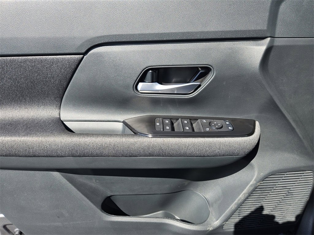 New 2026 Nissan Kicks SV w/ Cold Weather Package image 12