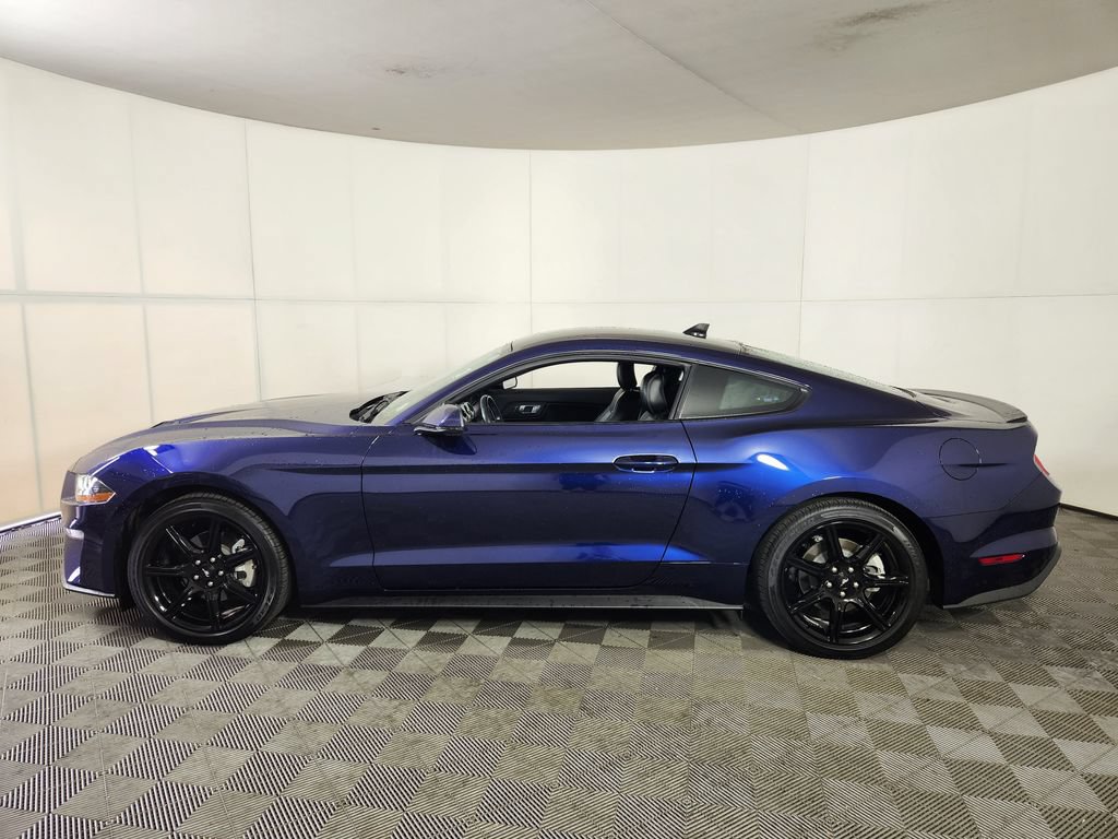 Used 2020 Ford Mustang Premium w/ Equipment Group 201A RWD image 4
