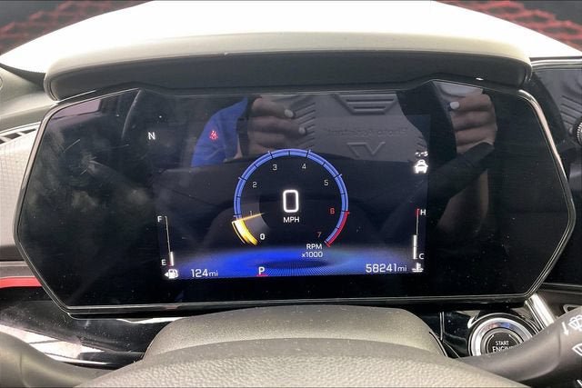 Certified 2024 Chevrolet Trax RS w/ Sunroof Package FWD image 25