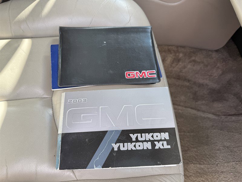 Used 2003 GMC Yukon SLT w/ 1SD Preferred Equipment Group image 13