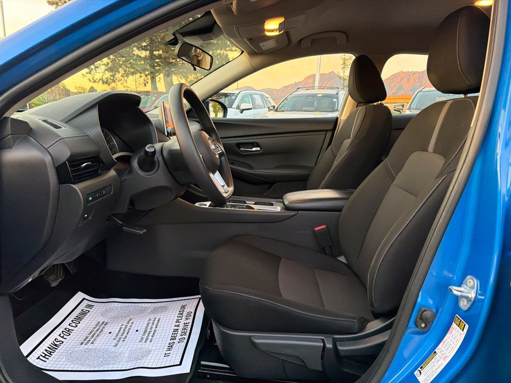 Used 2025 Nissan Sentra SV FWD image 24