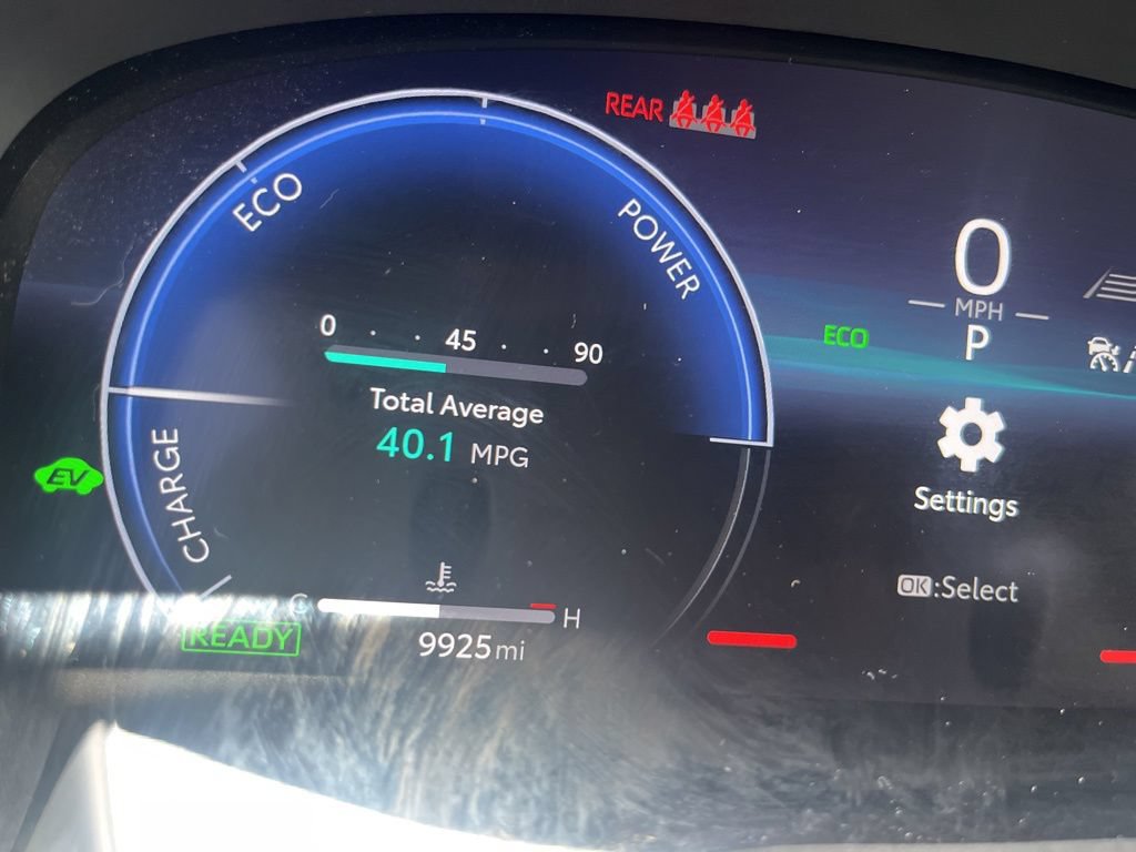 Used 2025 Toyota Camry XLE FWD image 26