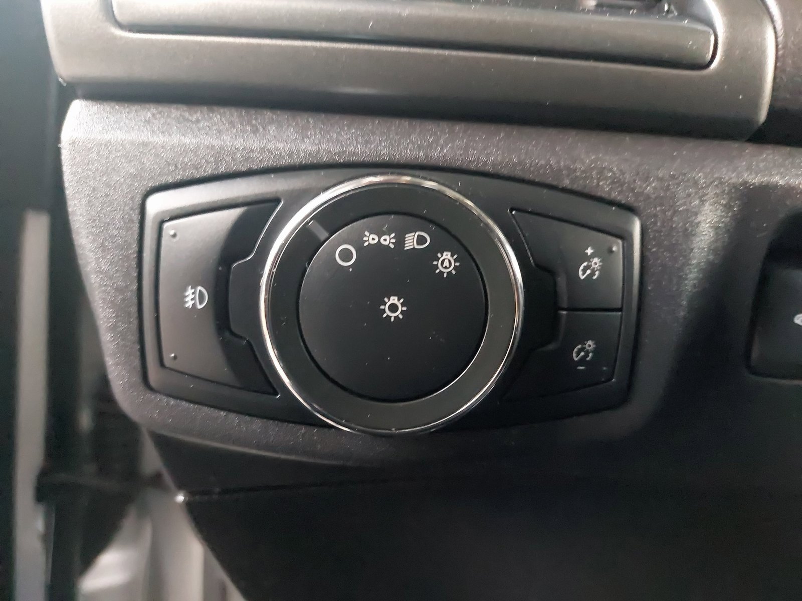 Used 2016 Ford Fusion S w/ Equipment Group 101A image 63