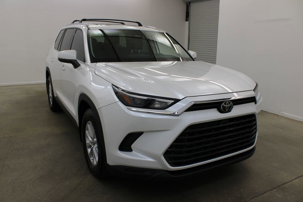 Used 2024 Toyota Grand Highlander Limited image 5