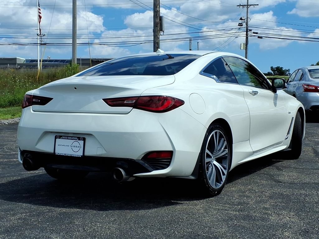 Used 2017 INFINITI Q60 3.0t AWD/4WD image 3