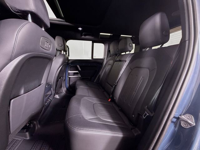 Certified 2022 Land Rover Defender 110 X-Dynamic SE AWD/4WD image 24