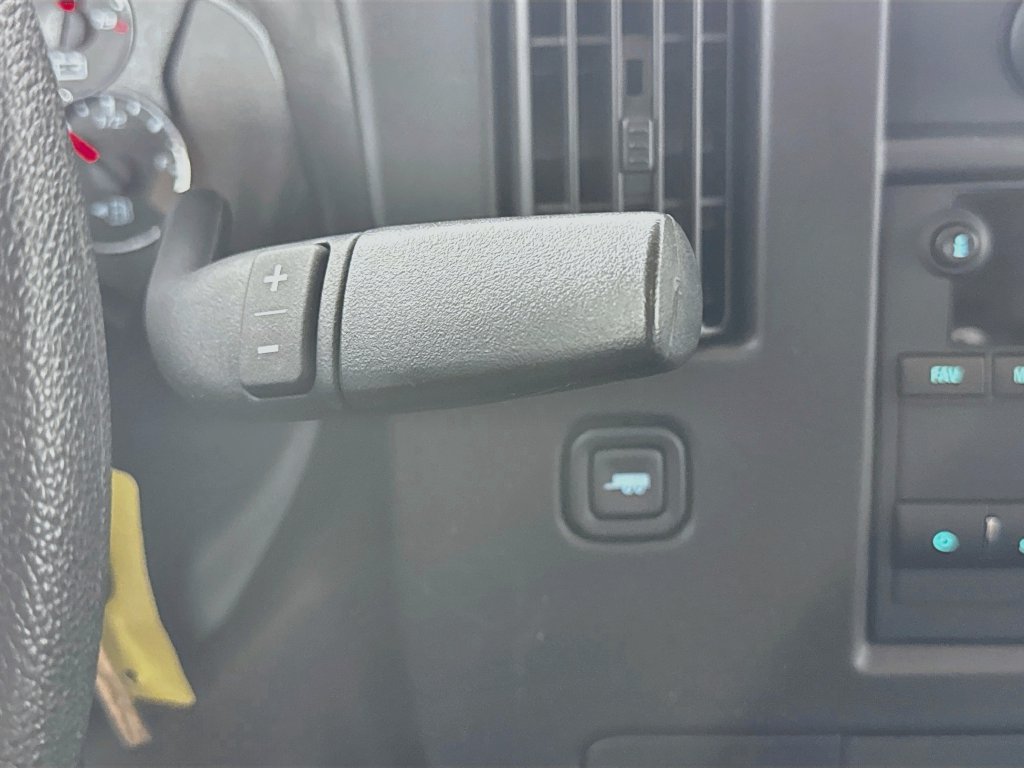 Used 2021 Chevrolet Express 2500 LS w/ Driver Convenience Package RWD image 19