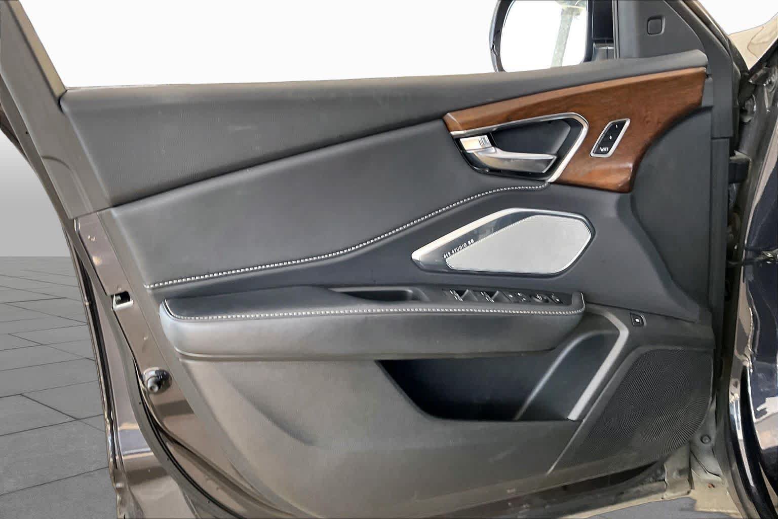 Used 2019 Acura RDX w/ Advance Package FWD image 21