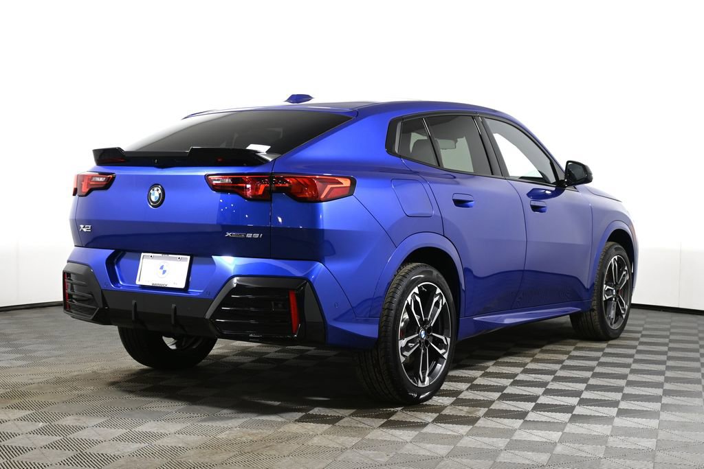 New 2026 BMW X2 xDrive28i w/ Technology Package AWD/4WD image 7
