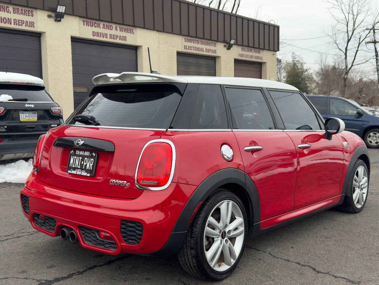 Used 2015 MINI Cooper S image 6