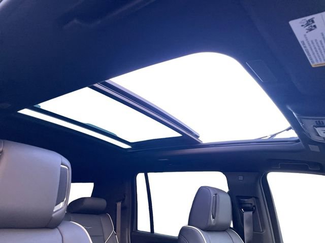 New 2026 Cadillac Escalade ESV Luxury w/ Touring Package image 14