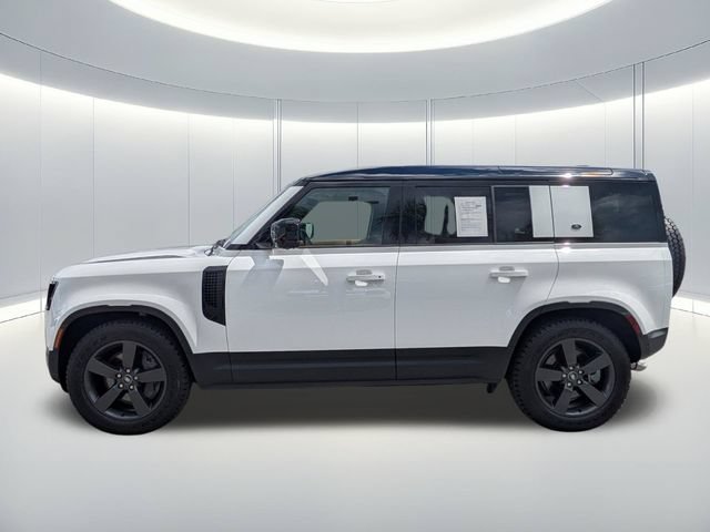 Used 2024 Land Rover Defender 110 SE AWD/4WD image 3