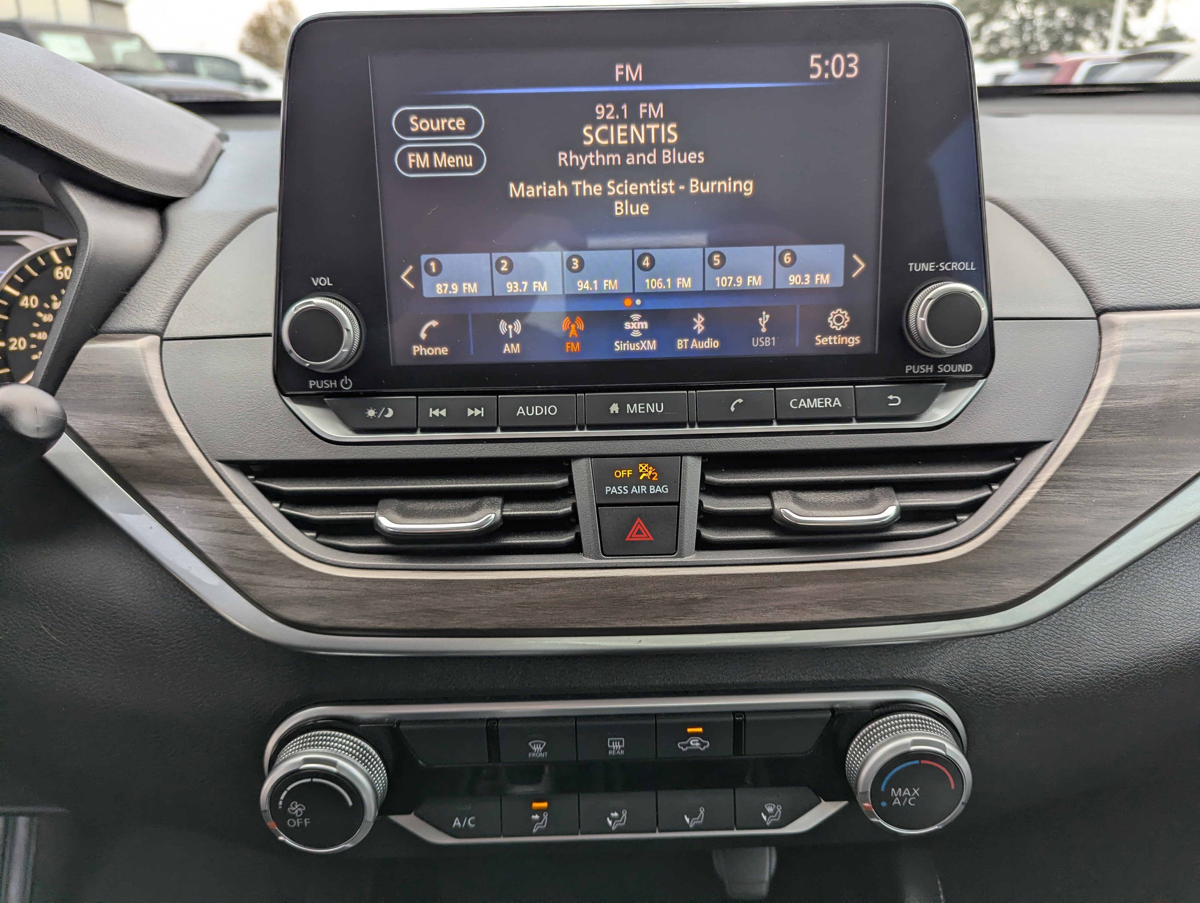 Used 2023 Nissan Altima 2.5 SV image 21