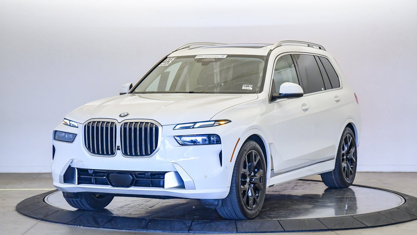 Certified 2023 BMW X7 xDrive40i w/ Premium Package