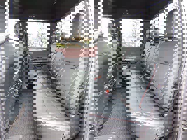 Used 2023 Ford F150 Lariat w/ Equipment Group 502A High image 15