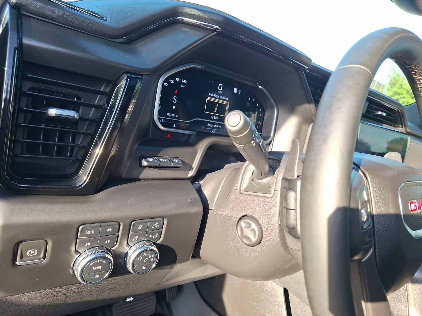 Used 2023 GMC Sierra 1500 AT4 w/ Technology Package image 19