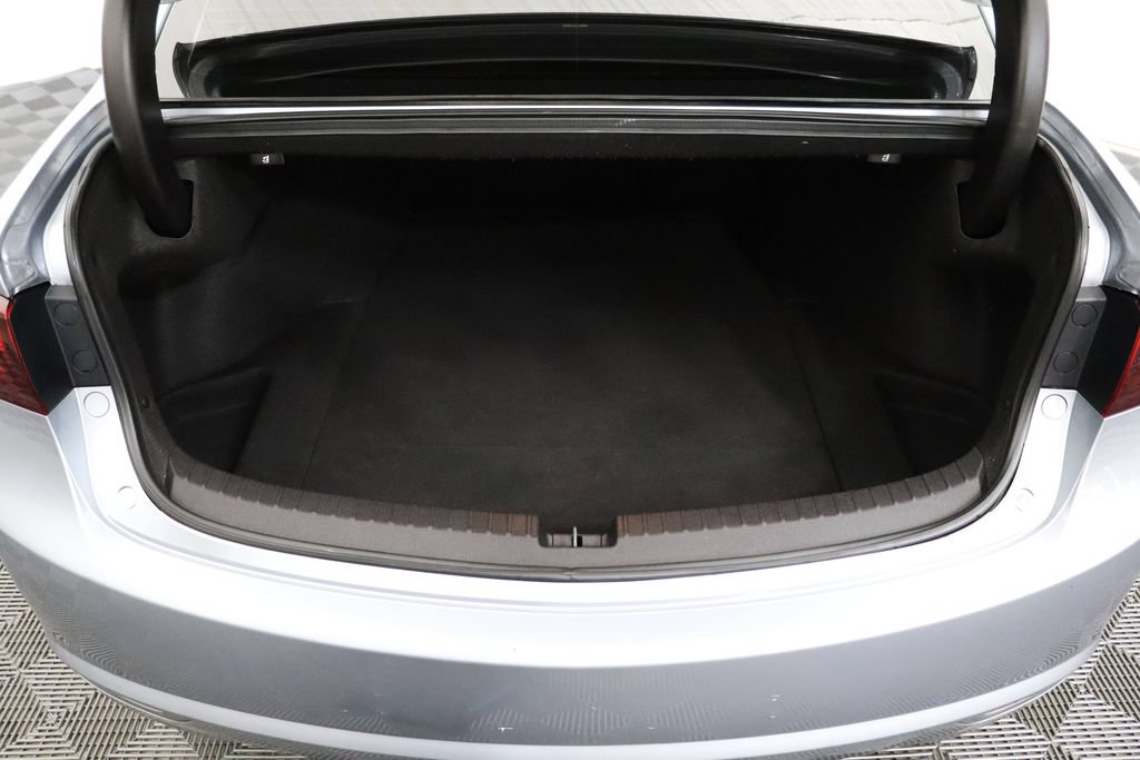 Used 2016 Acura TLX w/ Technology Package FWD image 23