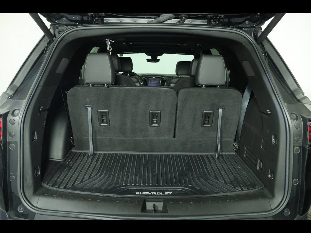 Certified 2023 Chevrolet Traverse LT w/ LT Premium Package AWD/4WD image 15