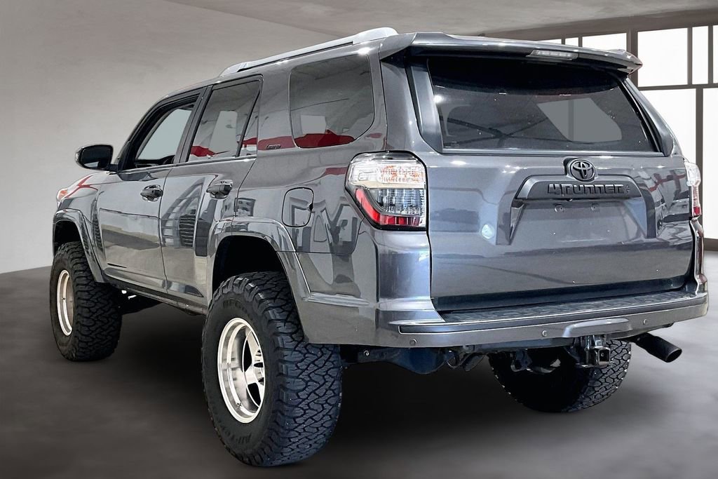 Used 2015 Toyota 4Runner Limited AWD/4WD image 12