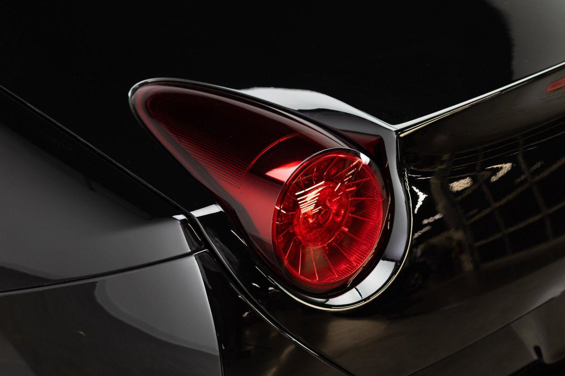 Used 2010 Ferrari California image 34