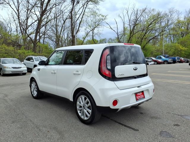 Used 2017 Kia Soul + FWD image 6
