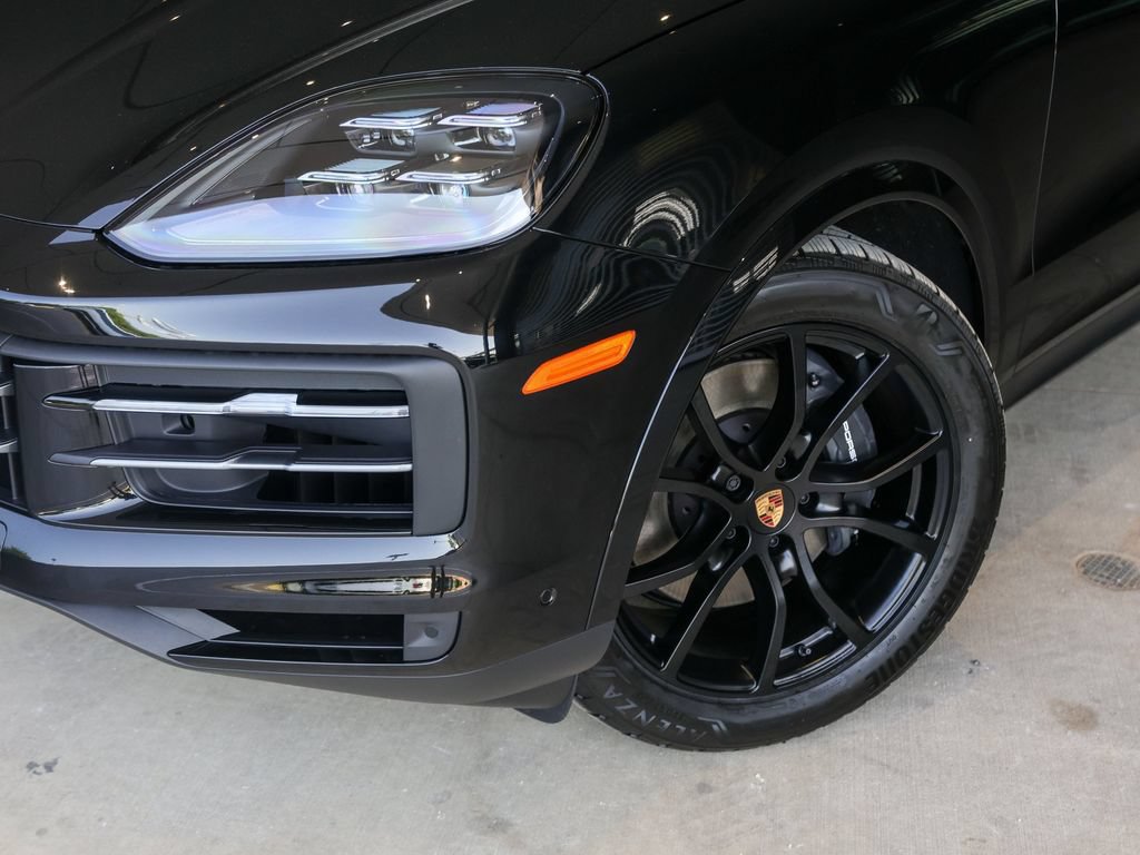 New 2026 Porsche Cayenne AWD/4WD image 13