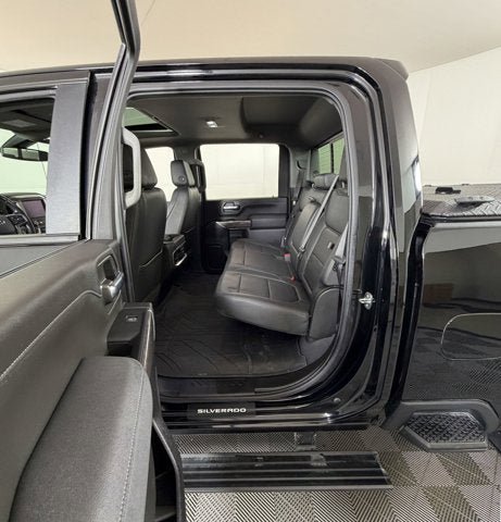Used 2023 Chevrolet Silverado 2500 LTZ w/ LTZ Plus Package image 7