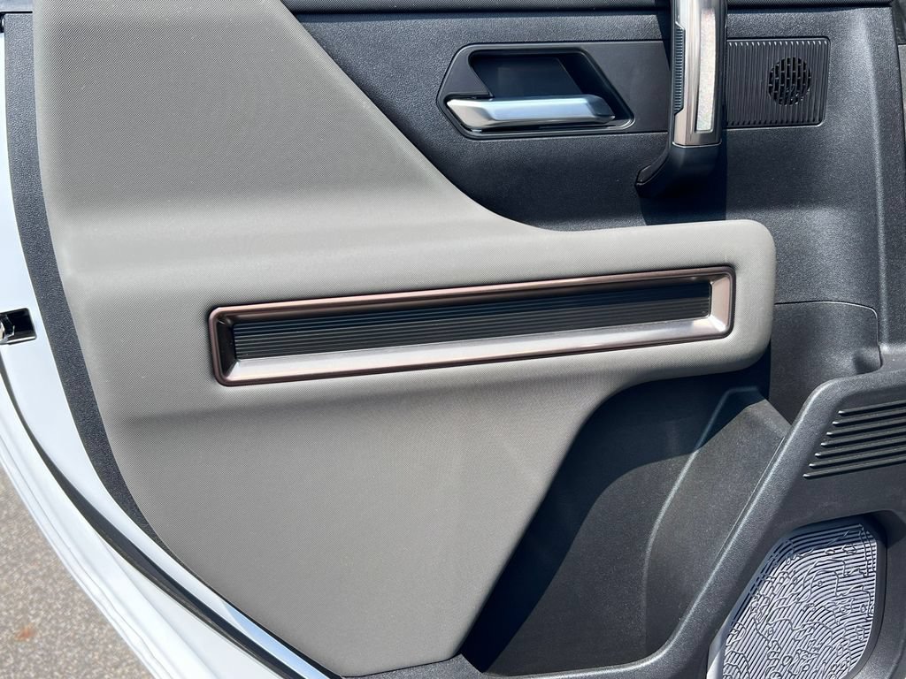New 2025 GMC Hummer EV 2X AWD/4WD image 41
