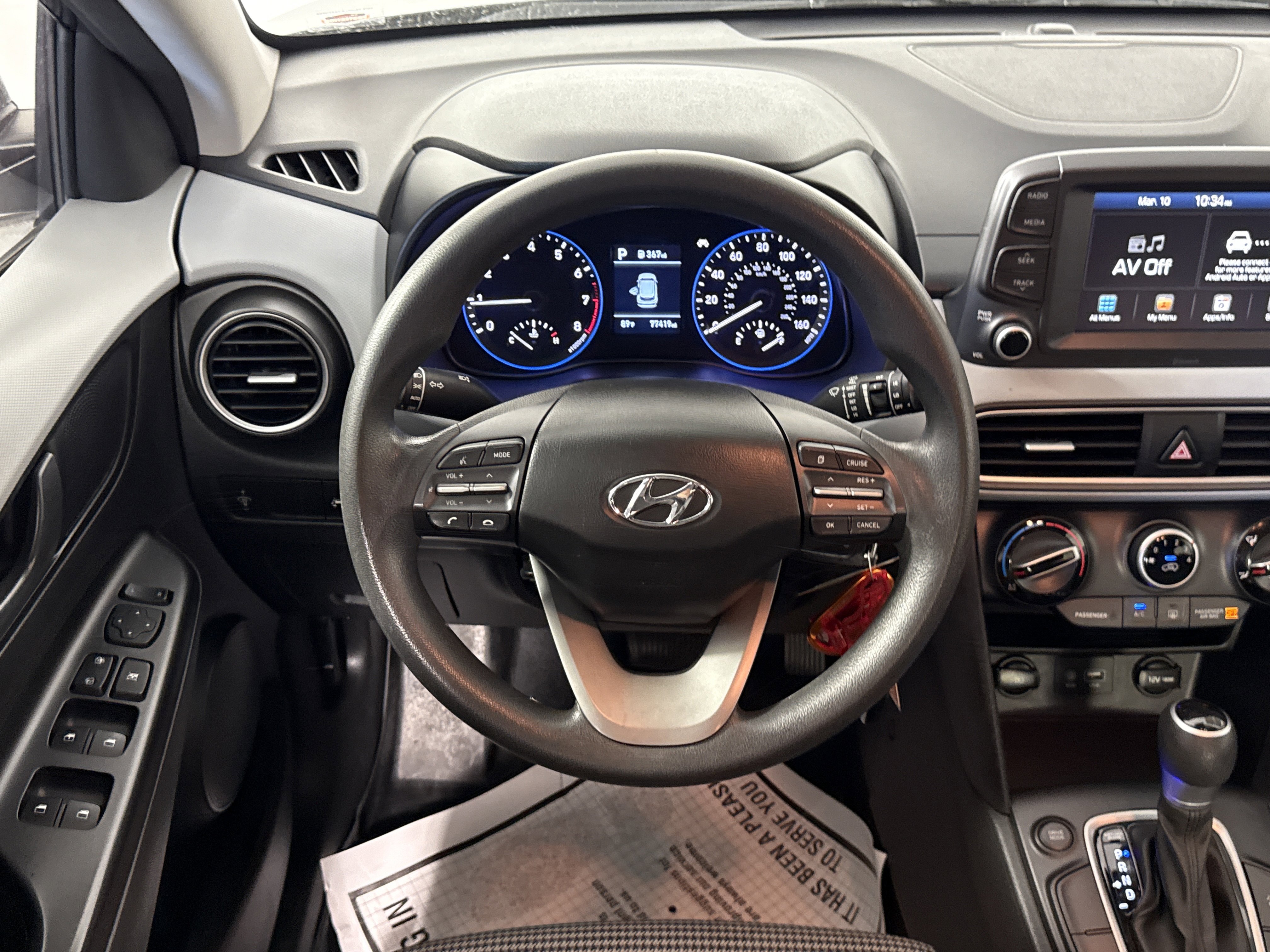 Used 2021 Hyundai Kona SE image 11