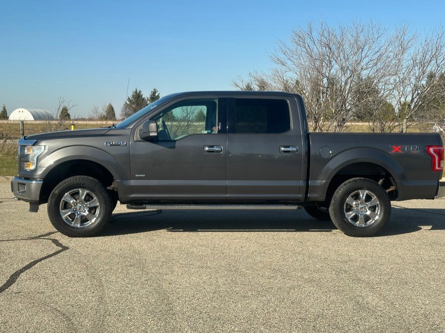 Used 2015 Ford F150 XLT w/ Equipment Group 301A Mid AWD/4WD image 3