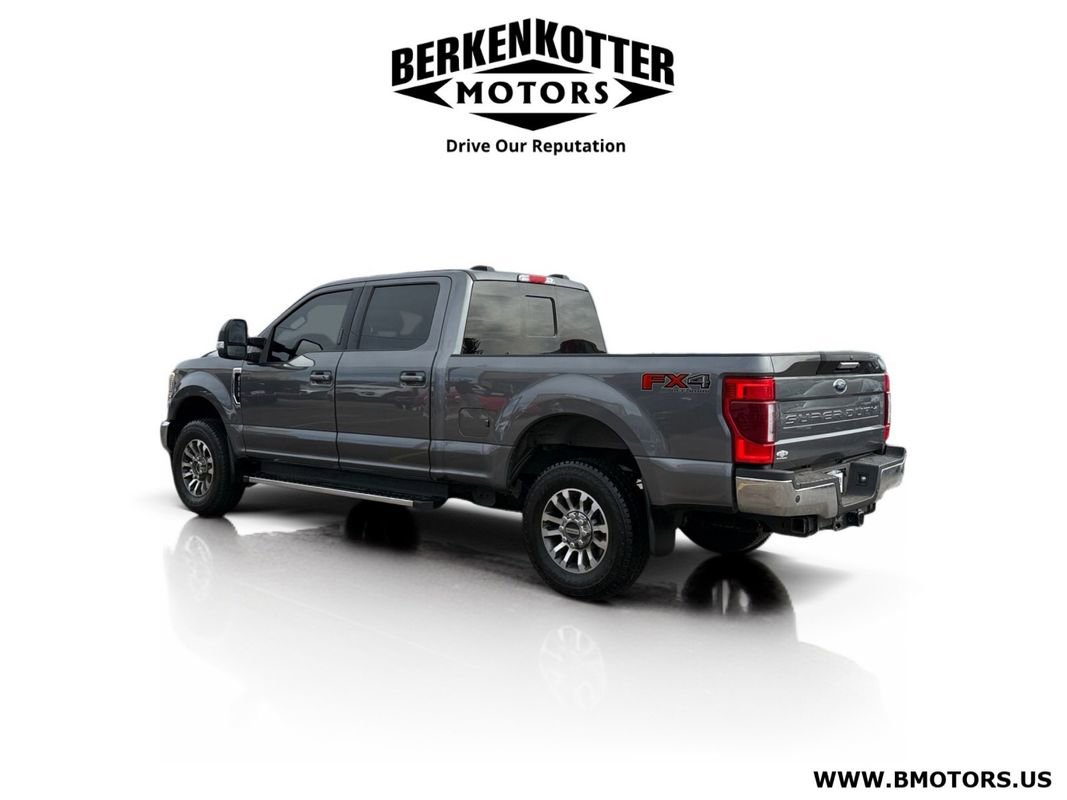 Used 2022 Ford F350 Lariat w/ FX4 Off-Road Package image 5