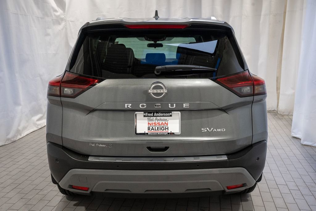 Certified 2023 Nissan Rogue SV w/ SV Premium B Package image 4