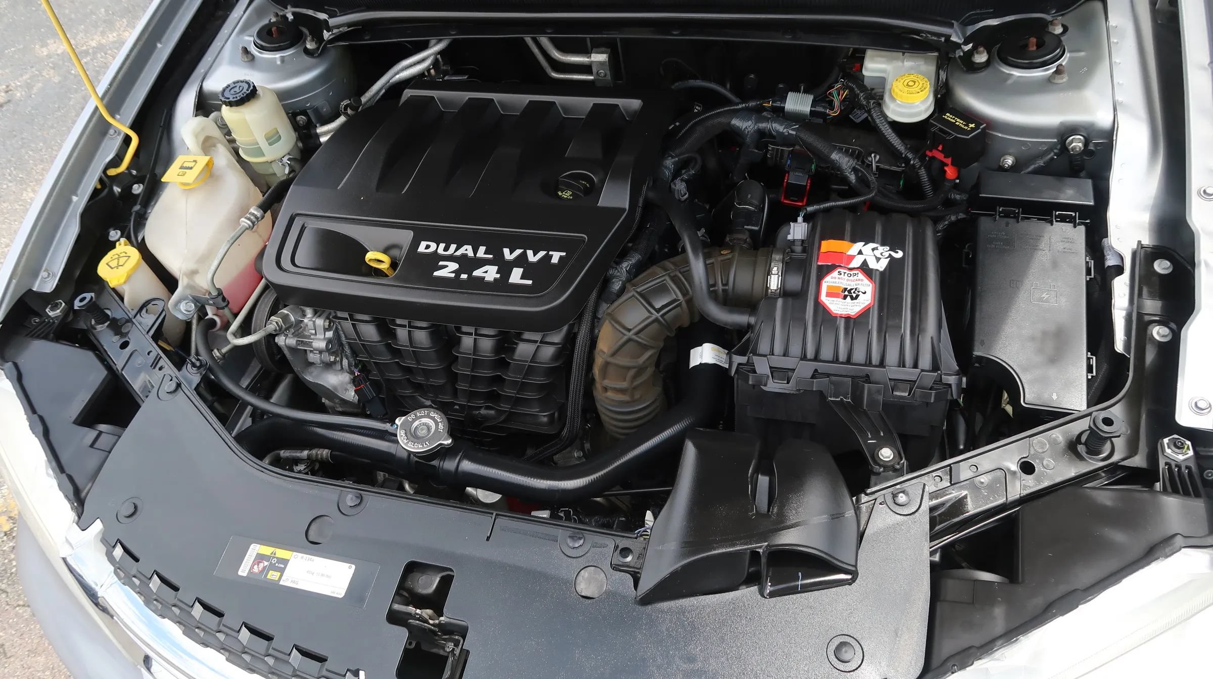 Used 2014 Dodge Avenger SXT FWD image 42