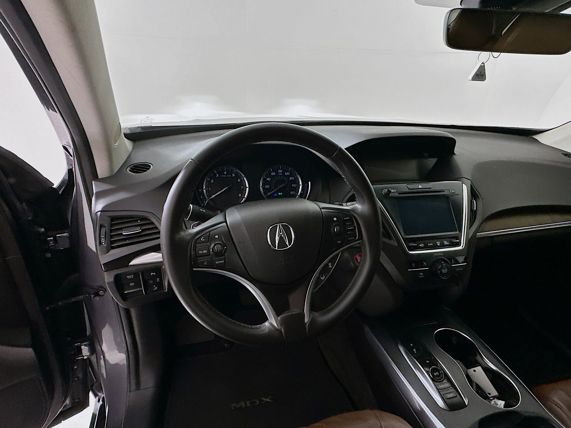 Used 2020 Acura MDX FWD w/ Technology Package image 12