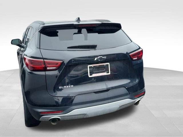 Used 2024 Chevrolet Blazer LT w/ LPO, Black Grille Bar Package video 2
